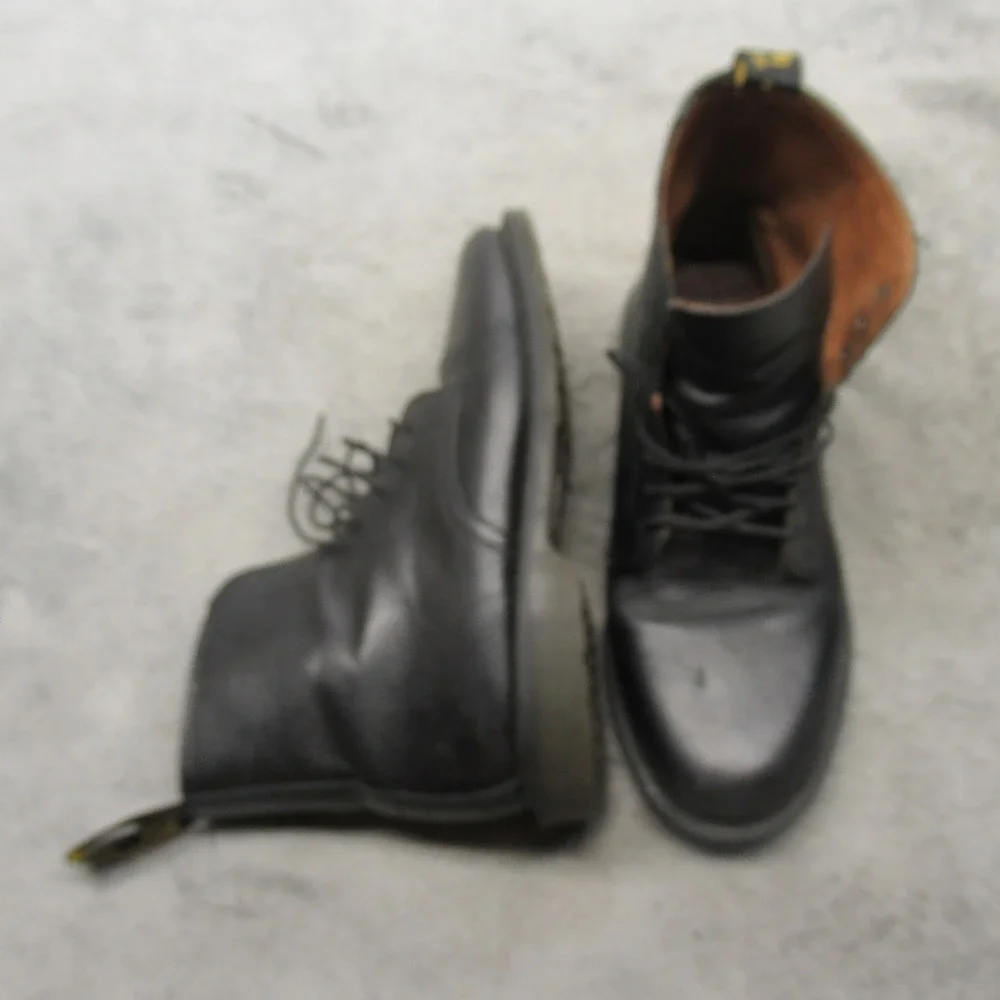 Dr Martens Unisex Shoes M10 W11 Black Leather Lace Up‎ Combat Eldritch Boots